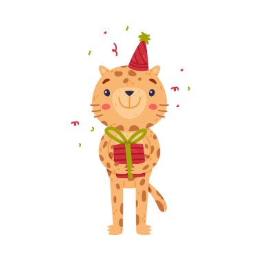Benekli Kürklü Şirin Küçük Jaguar Hediye Kutusu Vektör İllüstrasyonlu Doğum günü Şapkası 'nda duruyor. Güzel Burunlu Komik Vahşi Kedi Karakteri