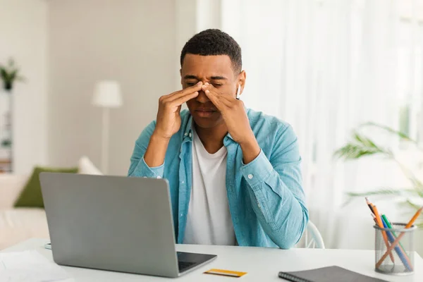 Sad Tired Young Black Male Resting Work Laptop Suffering Migraine — Stock Photo, Image