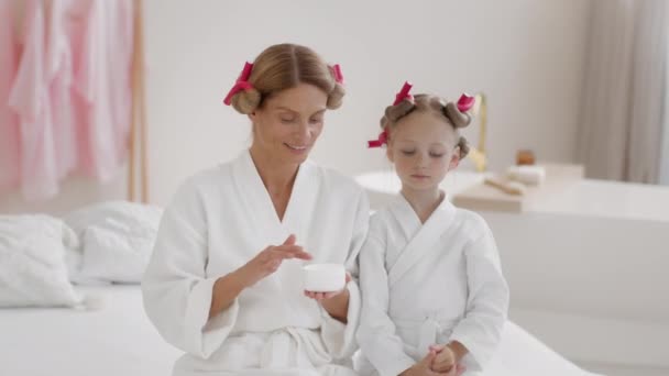 Seasonal Skin Protection Happy Beautiful Mother Applying Nourishing Cream Her — Stock Video