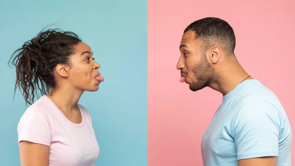 Funny Black Couple Having Fun Sticking Tongue Out Each Other — Stock Photo, Image