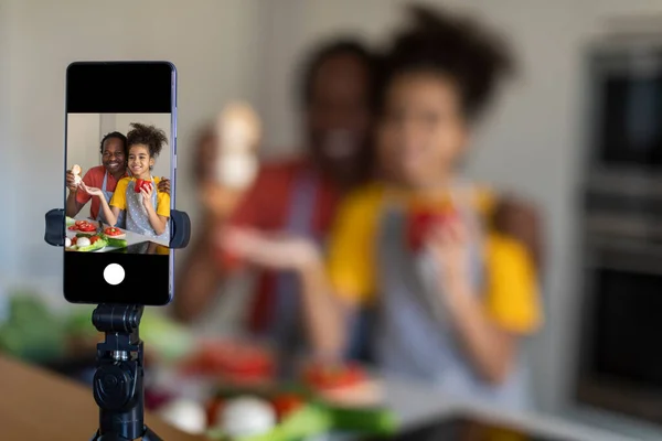 Family Blog Black Father Preteen Daughter Capturing Video While Cooking — Stock Photo, Image