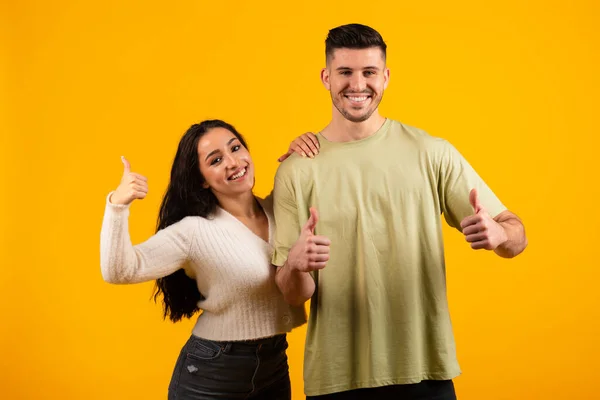 Smiling Millennial Arabic Female Male Show Thumbs Approve Advise Offer — Fotografia de Stock