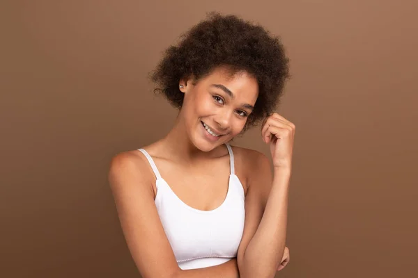 Cheerful Pretty Young African American Curly Woman Natural Beauty Perfect — Photo