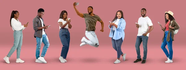 Happy Millennial Black People Casual Chatting Smartphone Taking Selfie Jump — Stock fotografie
