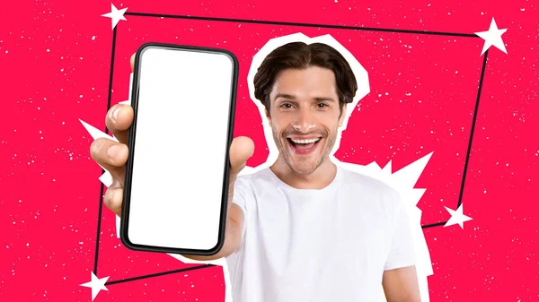 Glücklich Schöner Junger Mann Zeigt Weißen Leeren Smartphone Bildschirm Vor — Stockfoto