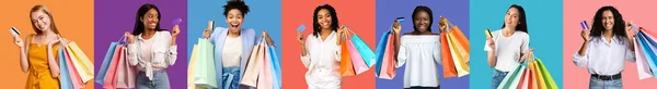 陽気ショックを受けた黒 ヨーロッパ アラブの女性のお店カジュアルでパッケージを示すクレジットカード ショッピングを楽しむ カラフルな背景 パノラマに隔離された キャッシュバック 広告および提供への反応 — ストック写真