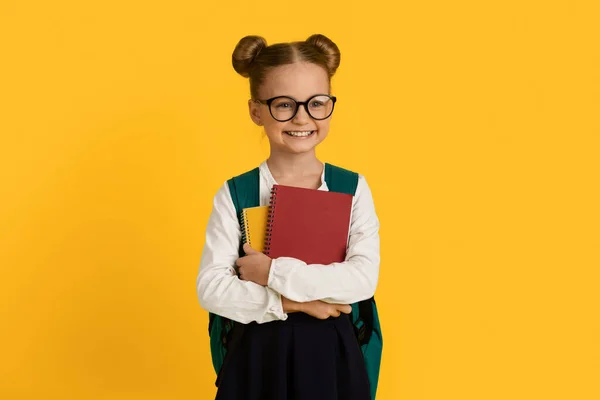 Back School Portrait Happy Cute Schoolgirl Backpack Workbooks Hands Standing — Stock Photo, Image
