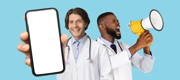 Tıbbi Reklam Megafon Kullanan Beyaz Ekranlı Boş Akıllı Telefon Gösteren — Stok fotoğraf