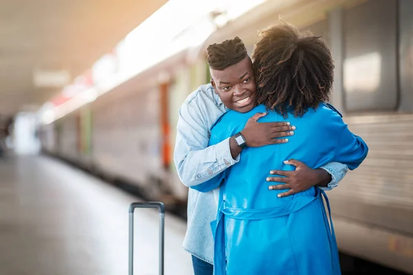 Cheerful Young Black Man Hugging His Girlfriend Train Arrival Railway — Stock Photo, Image