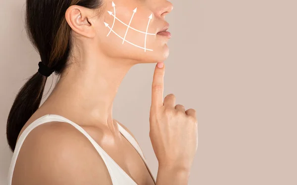 Cropped Young Woman Clean Fresh Skin Touching Her Chin Antiaging — Stock Photo, Image