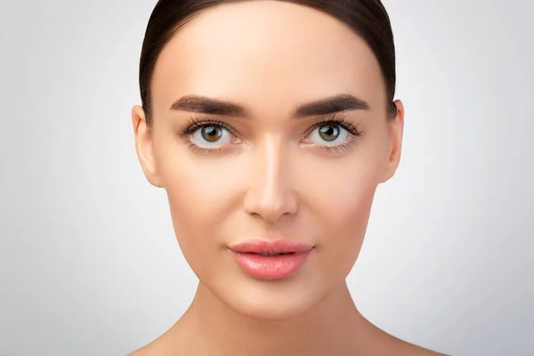 Facial Skincare Maquiagem Retrato Close Mulher Europeia Atraente Com Pele — Fotografia de Stock