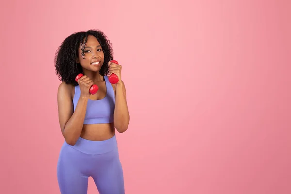 Glad Millennial African American Lady Sportswear Doing Exercises Hand Dumbbells — Stock Photo, Image