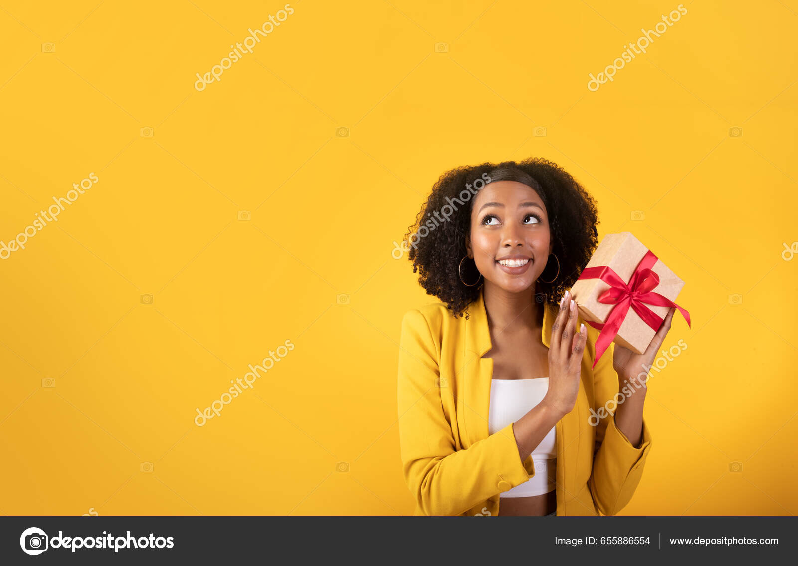 Ideas Gift Excited Glad Black Woman Holding Gift Box Looking