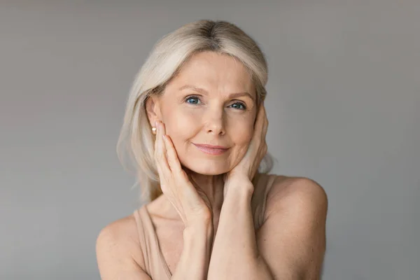 Aged Skincare Concept Beautiful Senior Lady Touching Her Face Smiling — Stock Photo, Image