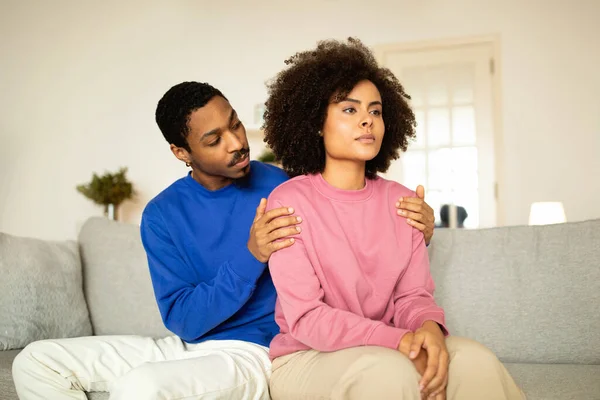 African American Husband Apologizing Quarrel Touching Wifes Shoulders Seeking Reconciliation — Stock Photo, Image