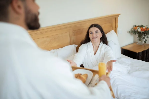 Morning Surprise Loving Husband Giving Tray Breakfast Cheerful Wife While — Stock Photo, Image