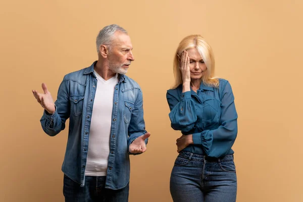 Psychological Violence Mature Family Couple Experience Marriage Crisis Relationship Problems — Stock Photo, Image
