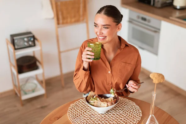 Flavors Freshness Young Woman Drinking Glass Water While Savoring Caesar — Stock Photo, Image