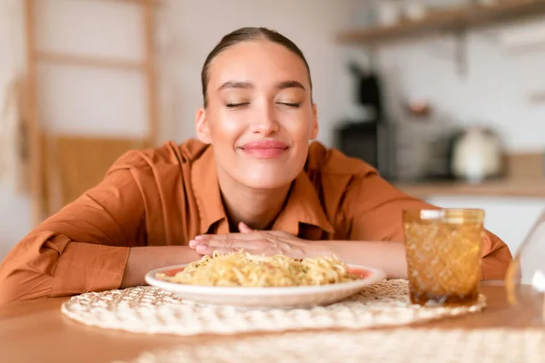 Italian Cuisine Happy Satisfied European Woman Smelling Fresh Spaghetti Plate — Stock Photo, Image