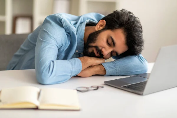 Sleeping Work Overworked Freelancer Guy Napping Workplace Home Office Young — Stock Photo, Image