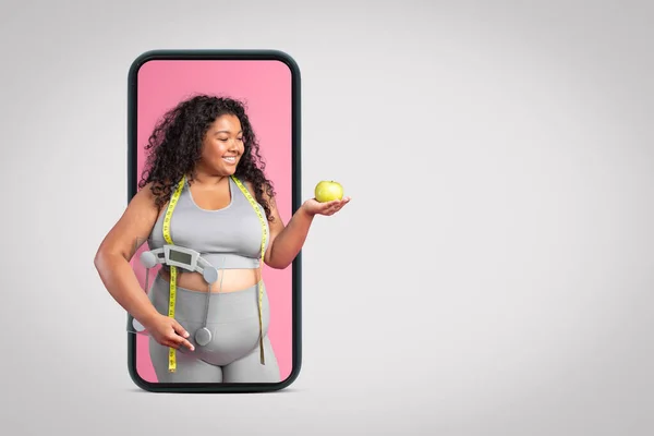 Black Body Positive Woman Sportswear Holding Apple Scales Standing Big — Stock Photo, Image