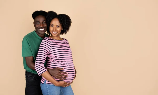 Glad Millennial African American Husband Hugging Woman Big Belly Isolated — Stock Photo, Image