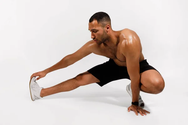 Fitness Workout Athletic African American Man Gör Hamstring Stretches Tränar — Stockfoto