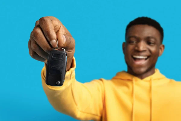 Automative Car Key Black Man Hand Blue Studio Background Excited — Stock Photo, Image