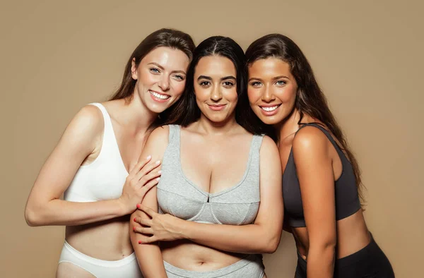 Smiling Young Arabic Spanish Caucasian Women Different Underwear Enjoy Natural — Stock Photo, Image