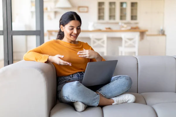 Smiling Young Indian Female Using Laptop Video Call Home Cheerful — Stock Photo, Image