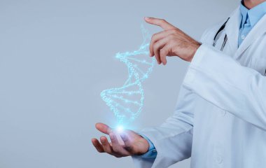 Tanımlanamayan doktor CRISPR ve artırılmış gerçekliği kullanarak hasta bakımında devrim yaratıyor. Parlak DNA iplikçikleri, gelecekteki tıbbi teknolojiler, mavi arka plan, boş alan.