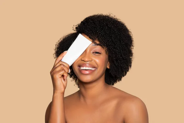 Exuberant Young Black Woman Curly Hair Covering One Eye White — Stock Photo, Image