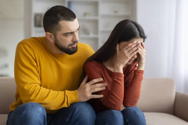 Loving Young Man Comforting His Upset Girlfriend Home Apologizing Quarrel — Stock Photo, Image