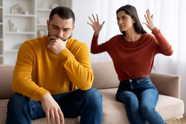Relationship Crisis Young Couple Emotionally Arguing Home Suffering Marital Problems — Stock Photo, Image