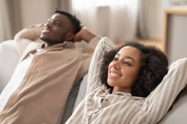 Weekend Bliss Relaxed Black Millennial Couple Leans Back Living Room — Stock Photo, Image