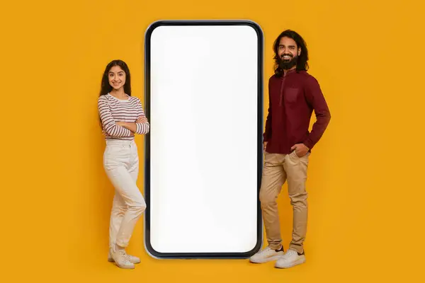 Cheerful Young Indian Couple Posing Big Phone White Blank Screen — Stock Photo, Image