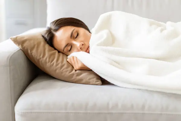 Closeup Shot Peacefully Sleeping Woman Wrapped Soft Blanket Resting Couch — Stock Photo, Image