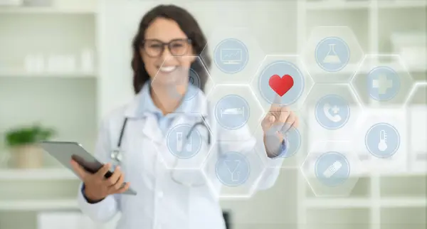 Tecnologias Modernas Medicina Saúde Gadgets Mulher Europeia Alegre Médico Casaco — Fotografia de Stock