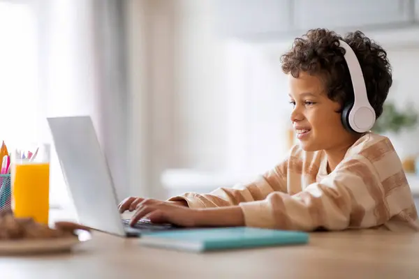 Learning Happy Black Schoolboy Studying Online Laptop Home African American — Stock Photo, Image