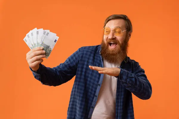 Stylish Redhaired Bearded Man Sunglasses Cheers Triumph Holding Euro Banknotes — Stock Photo, Image