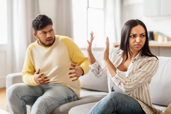Indian Young Man Woman Seen Heated Argument Sitting Sofa Well — Stock Photo, Image