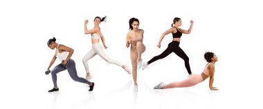 Beş kadın parlak bir alanda farklı egzersizler yapıyor. Gün boyunca spor ve refahı desteklemek için güç antrenmanı, koşu ve vücut ağırlığı egzersizleri yapıyorlar..