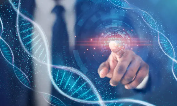 İnsan genetiği araştırması. Siyah işadamı, DNA sarmalı ve kolajla hayali ekrana dokunuyor. Panorama