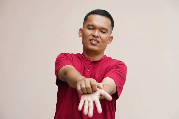 Мужчина Поднял Руку Разубеждения Кампания Остановить Насилие Против Человека — стоковое фото