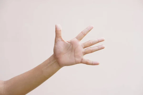 Азиатская Женщина Закрытыми Пальцами — стоковое фото