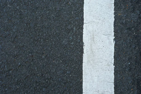 Siyah Yol Yüzeyinde Çizgi Arkaplanı — Stok fotoğraf