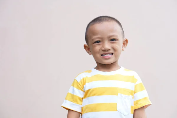 Asian Boy Smiling Happily Cream Background — Stock Photo, Image