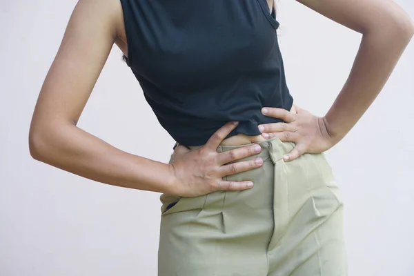 Wanita Yang Sakit Perut Akibat Gastritis — Stok Foto