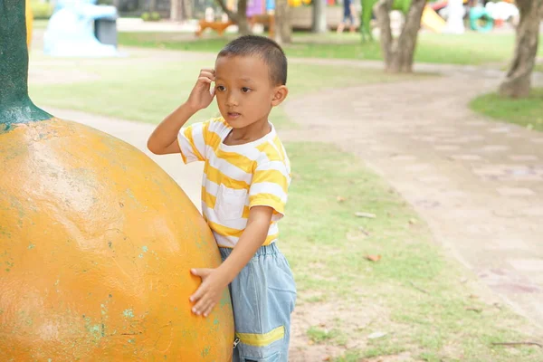 Happy Boy Playing Park — Stock Photo, Image