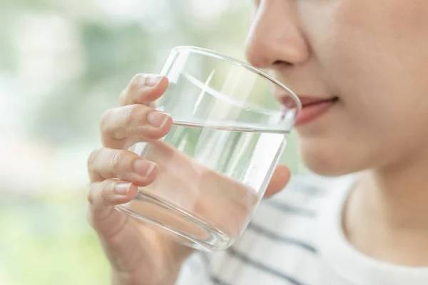 Clean Freshwater Concept Woman Drink Mineral Water Morning Good Health — Foto Stock